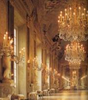 Palazzo Reale: galleria degli specchi